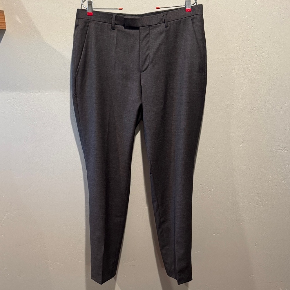 Boss Hugo Boss Men's Slim Dress Pants Charcoal Gray 100% Virgin Wool Slacks